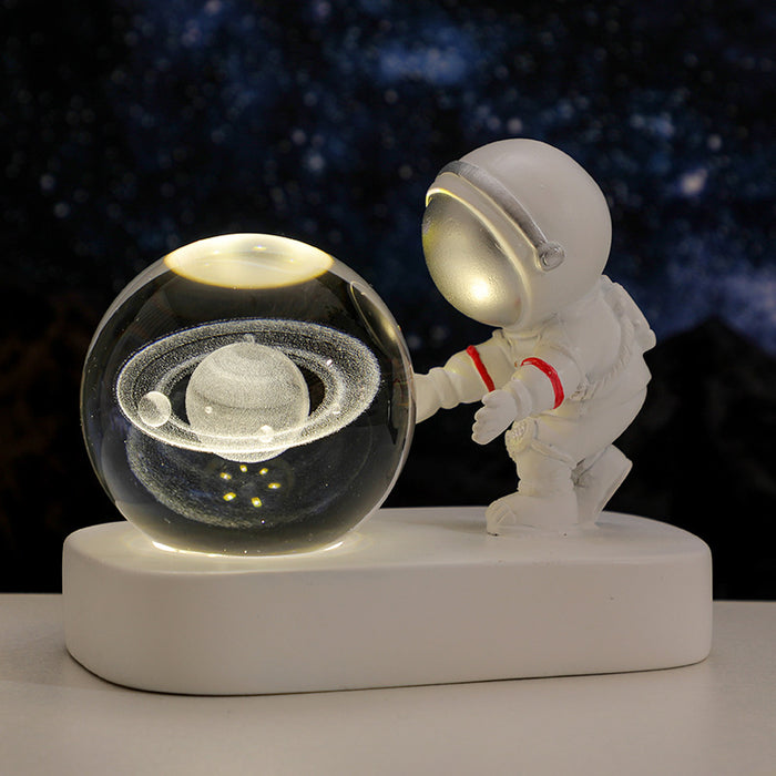 Luces nocturnas con bola de cristal de astronauta de galaxia planetaria brillante, luz de noche cálida con alimentación USB, lámpara de noche para regalo de cumpleaños