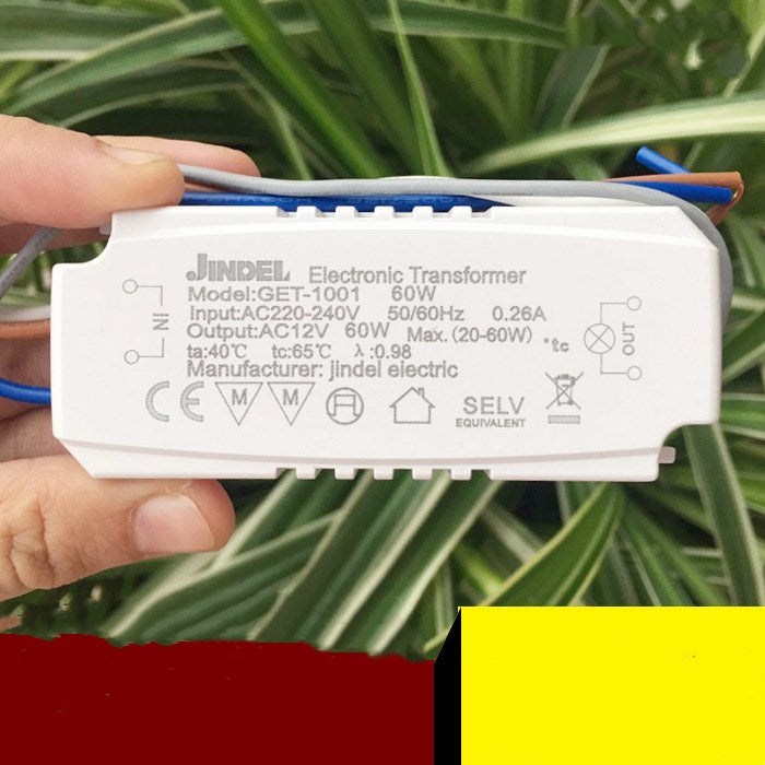 Electronic transformer for quartz lamps